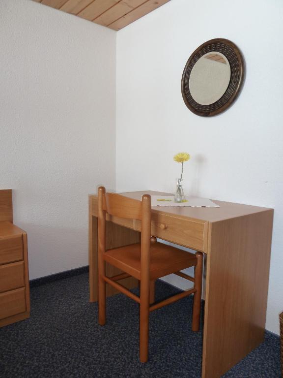 Berghaus Maennlichen Hotel Grindelwald Room photo